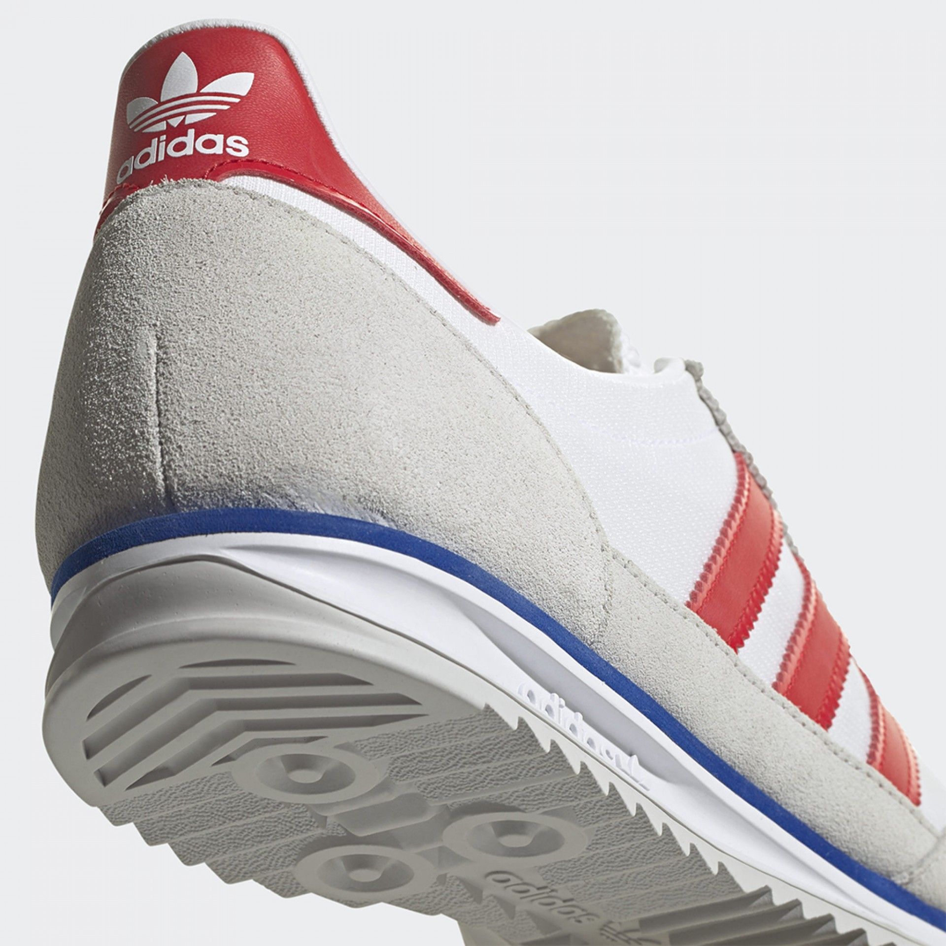 Tenis Adidas