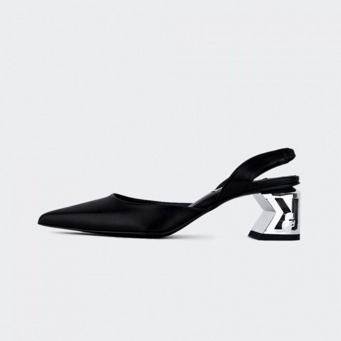 Karl Lagerfeld Slingbacks