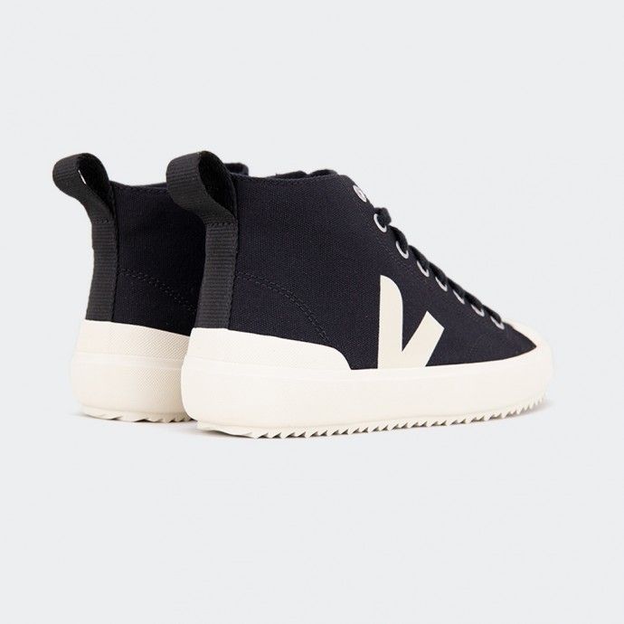 Veja Nova HT Sneakers