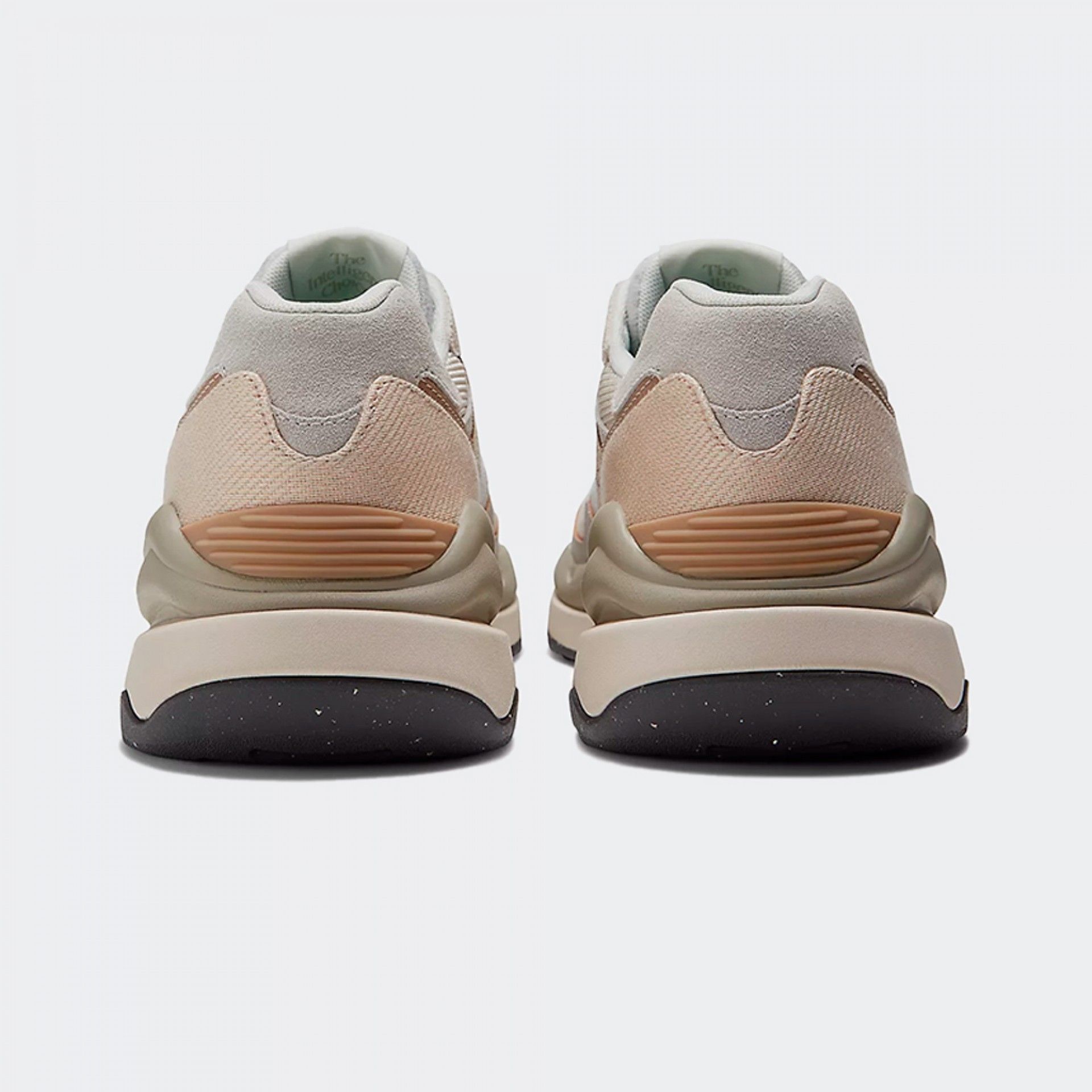 New Balance 5740 Trainers