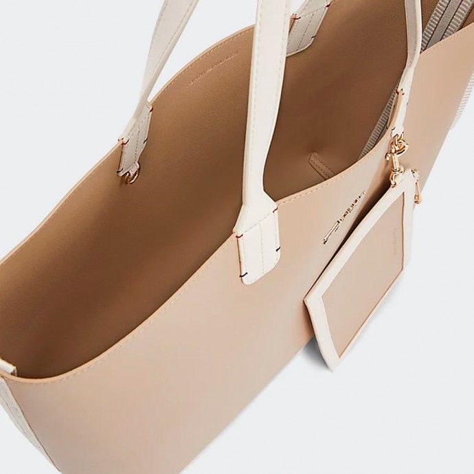 Tommy Hilfiger shoulder bag