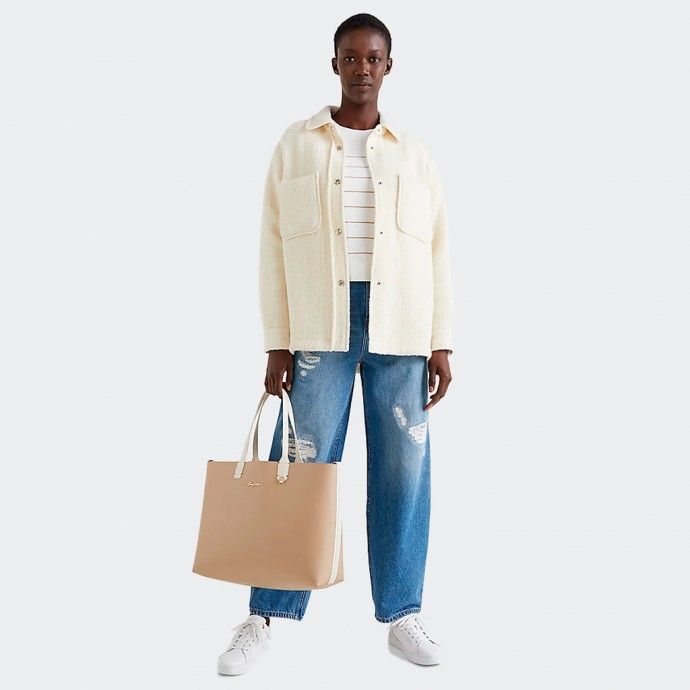 Tommy Hilfiger shoulder bag