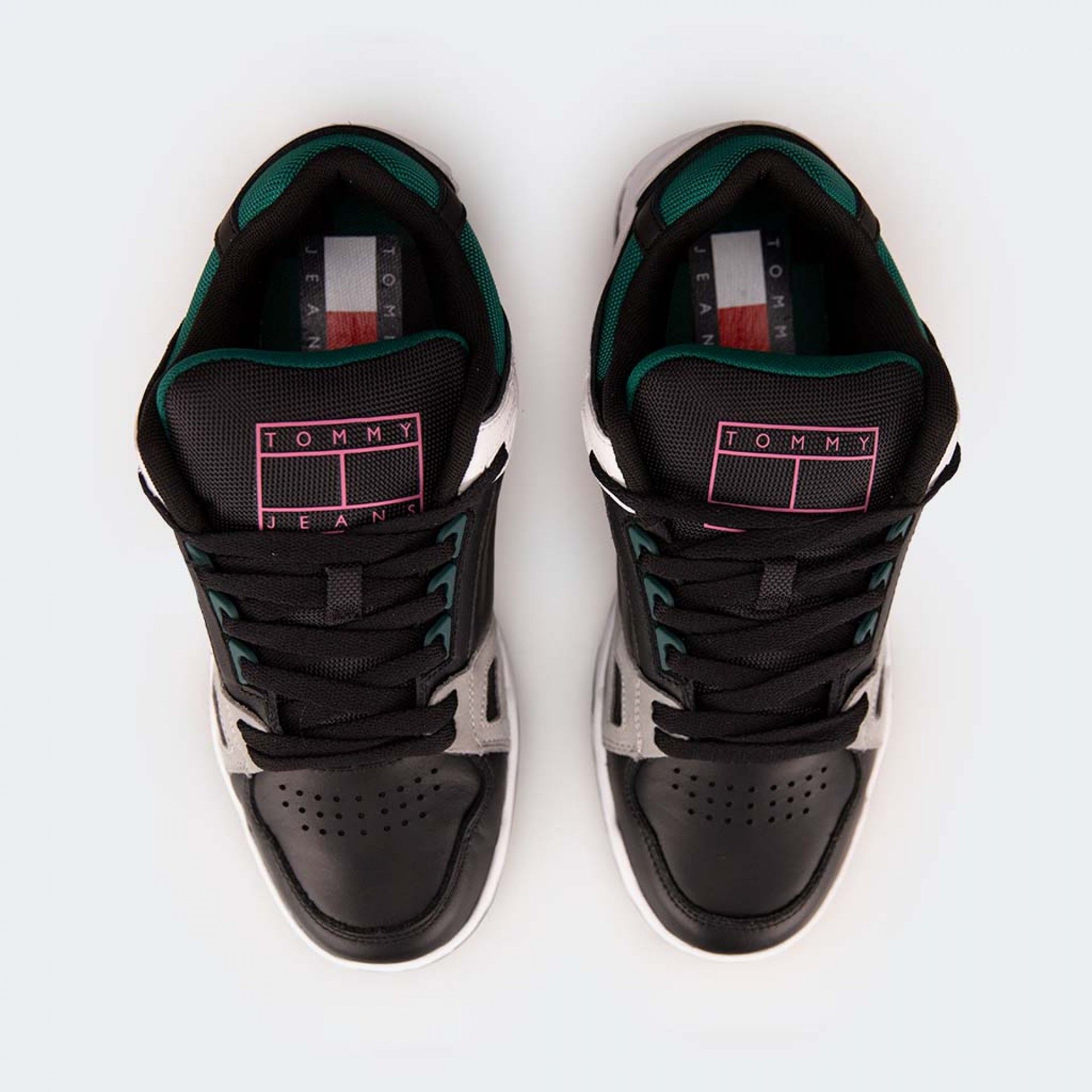 Hilfiger Leather Low Skate Sneakers