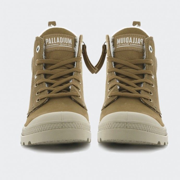 Bota Palladium