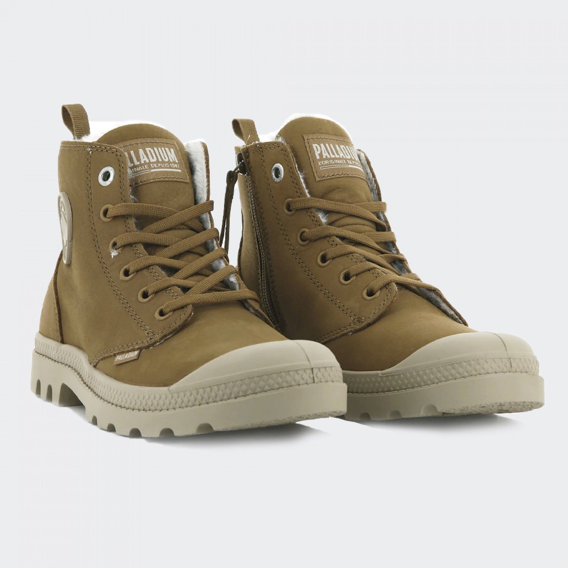 Bota Palladium