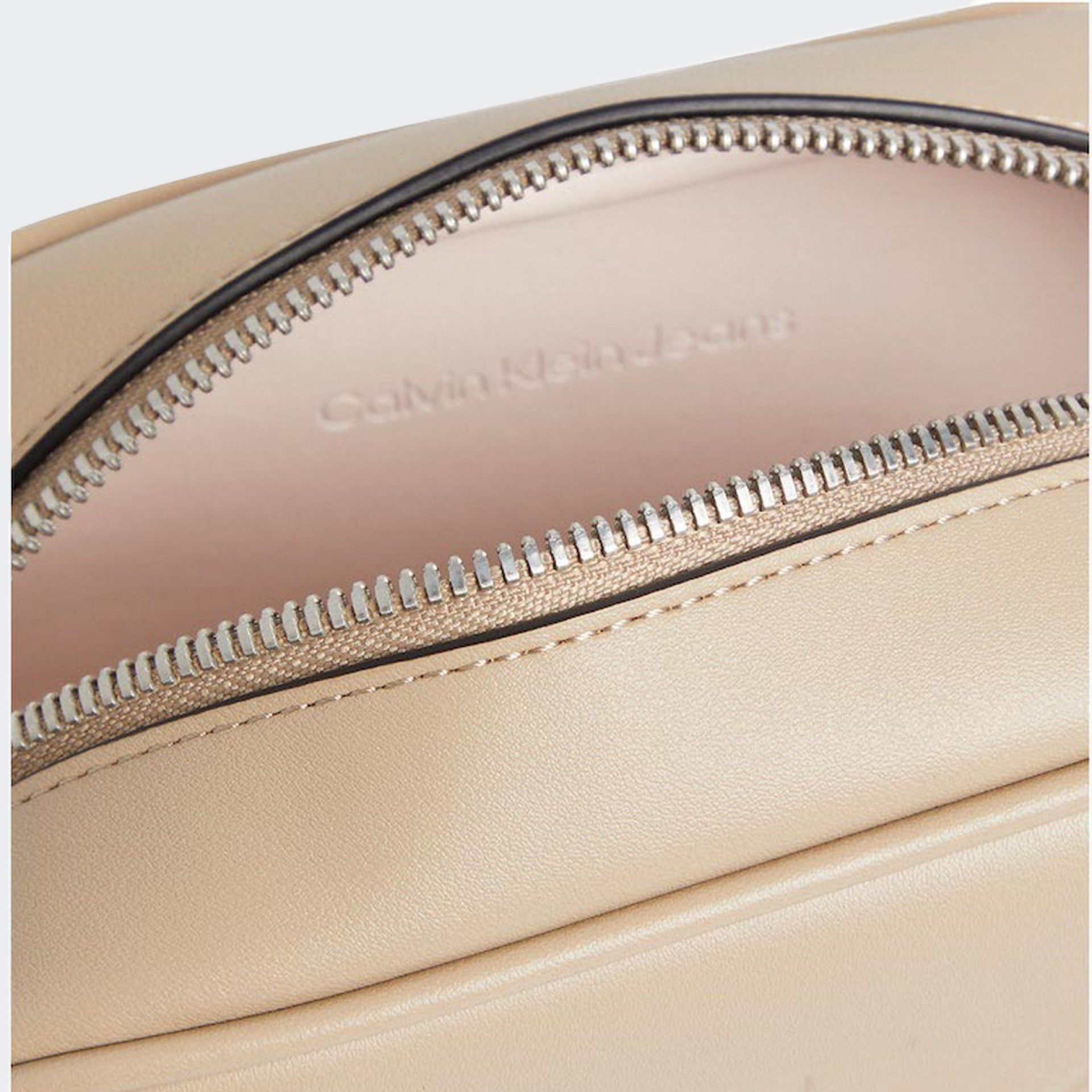 Bolsa Calvin Klein