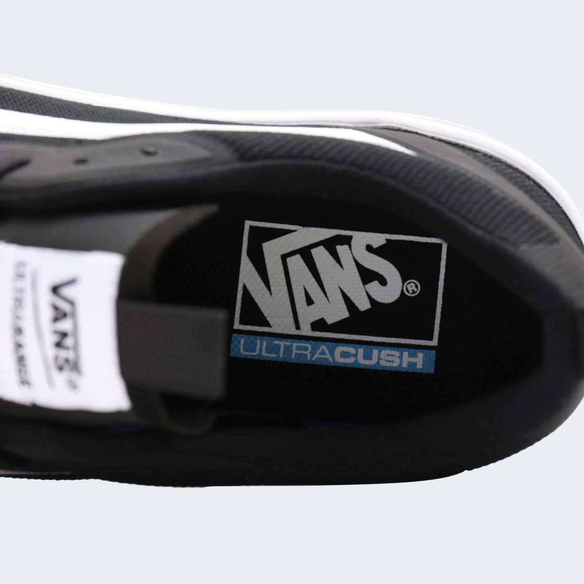 Zapatillas Vans Exo Ultrarange Negras