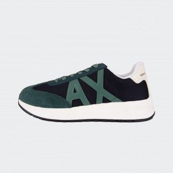 Armani Exchange sneakers with contrasting logo Armani Exchange sneakers with contrasting logo