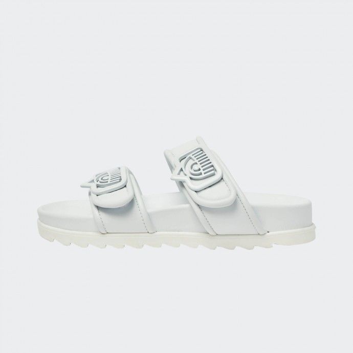 Chinelo Chiara