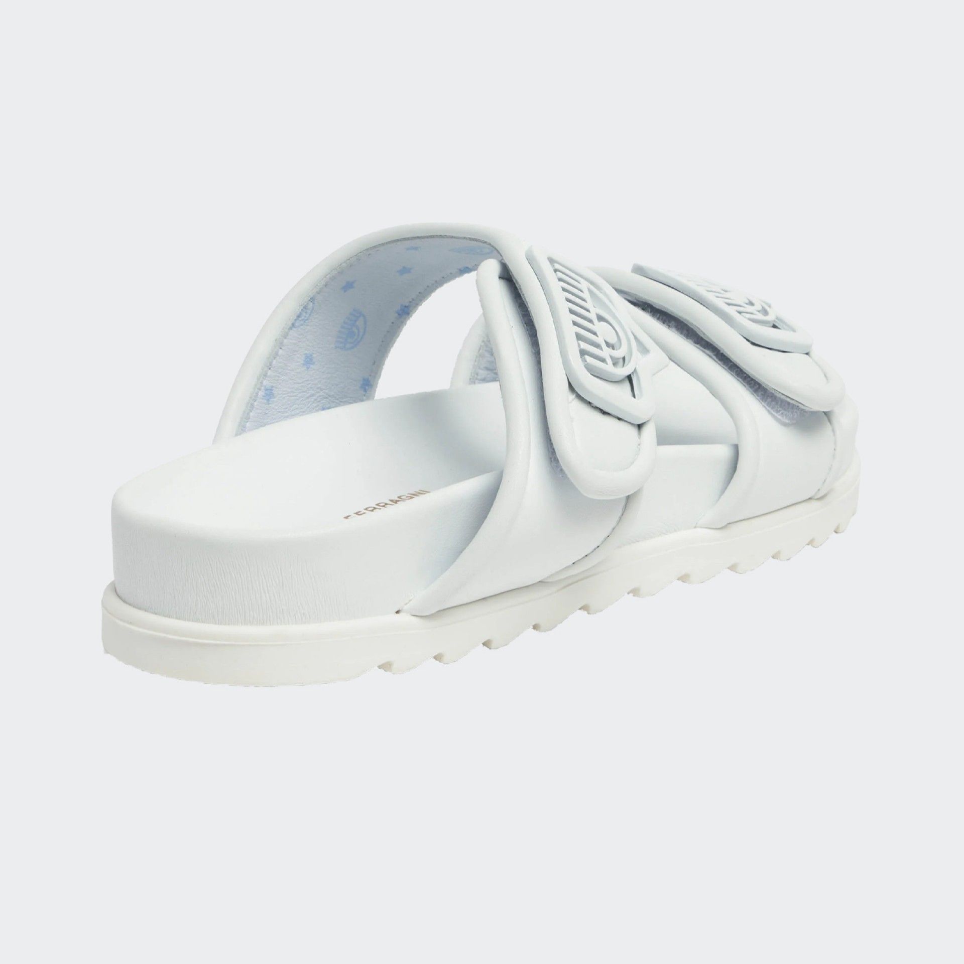 Chinelo Chiara