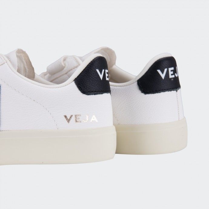 Veja Recife Baskets blanches en cuir sans chrome