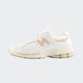 New Balance 2002R Sneakers New Balance 2002R Sneakers