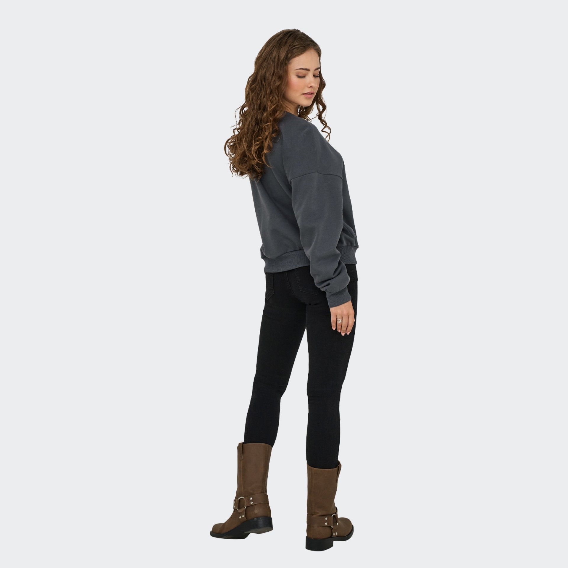 Regular fit sweatshirt with Only ONLTAMMIE print