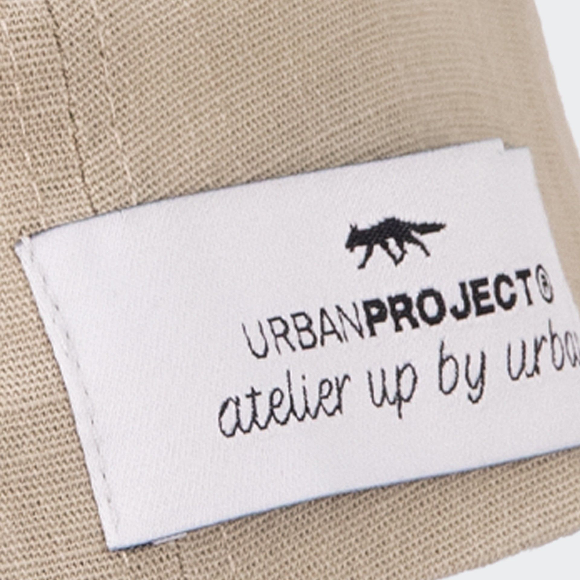 Casquette Urban Project avec logo brodé en beige