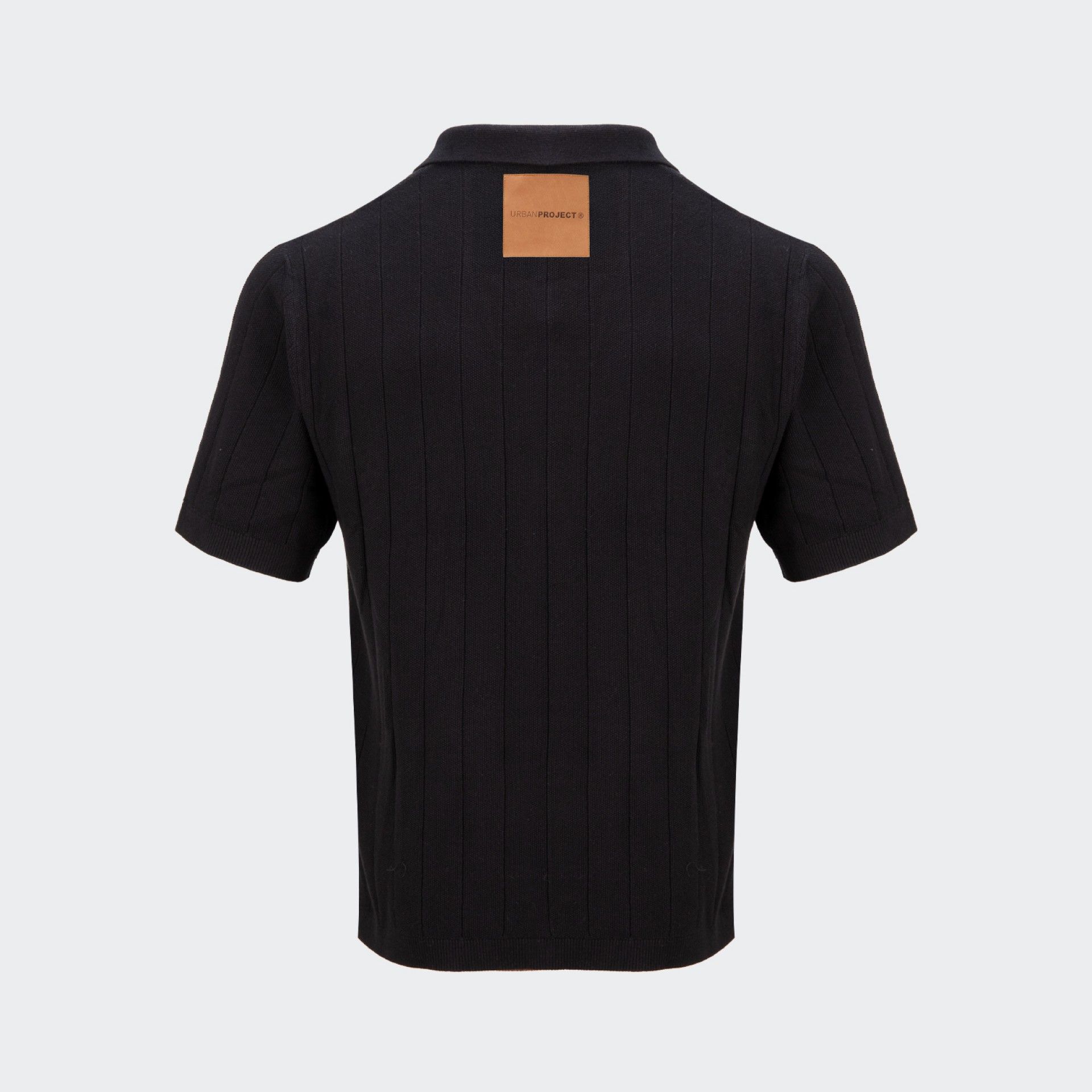 Polo de punto bordado de Urban Project