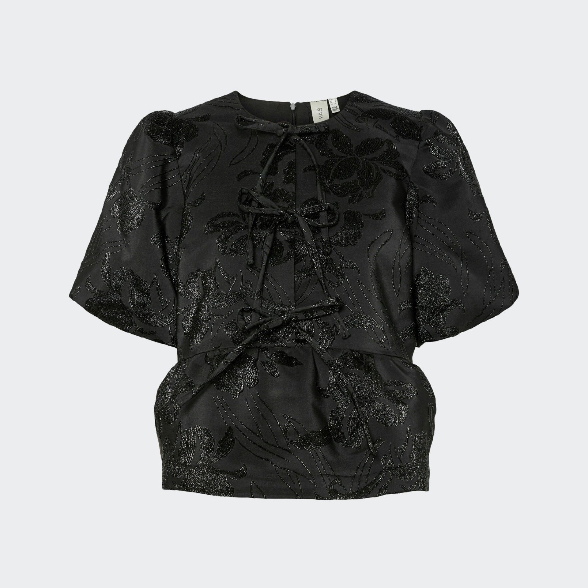 Blusa YAS