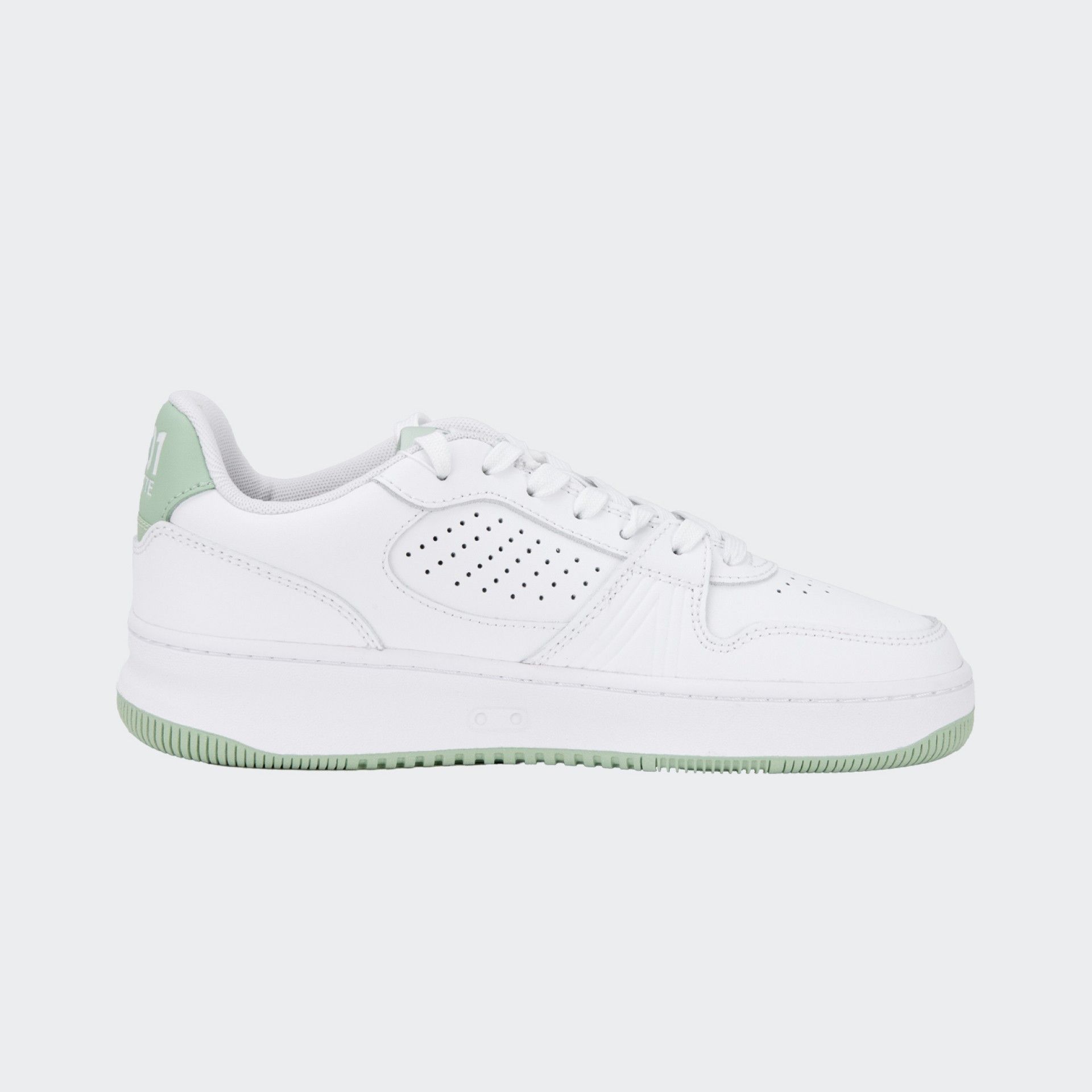 Lacoste L001 Sneakers