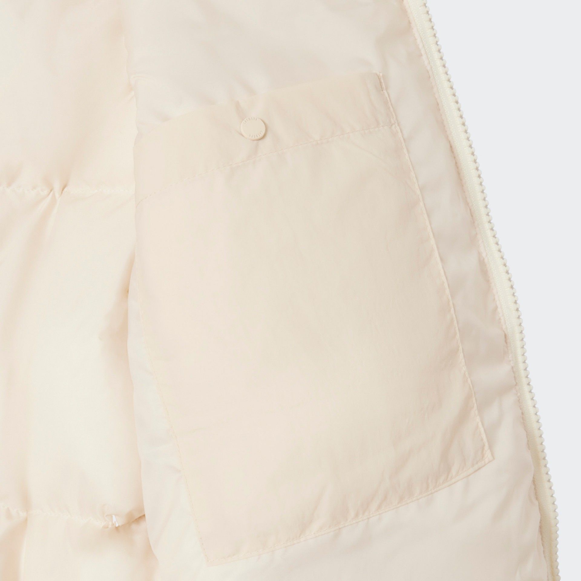 Chaqueta acolchada con capucha y corte relajado de Lacoste