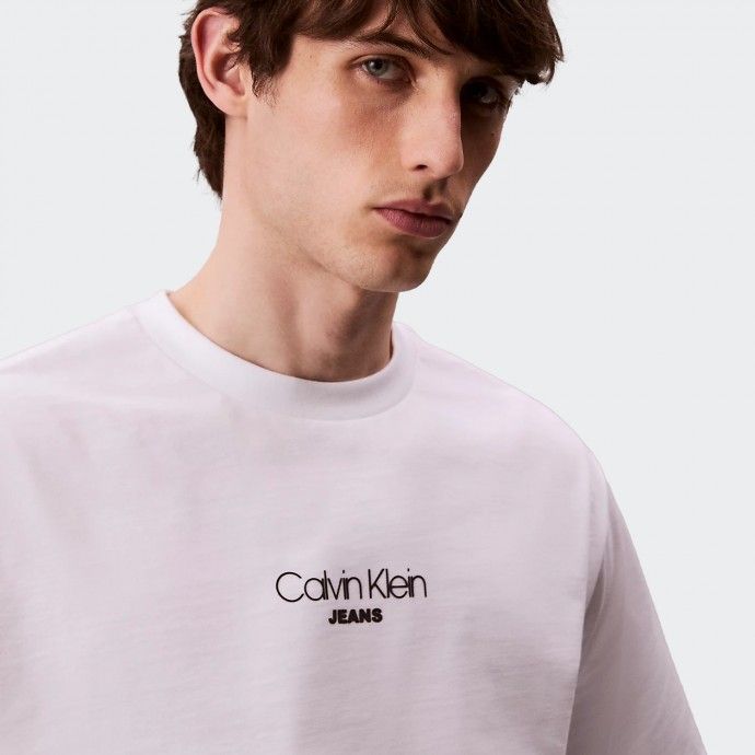 Camiseta con estampado gráfico relajado de Calvin Klein