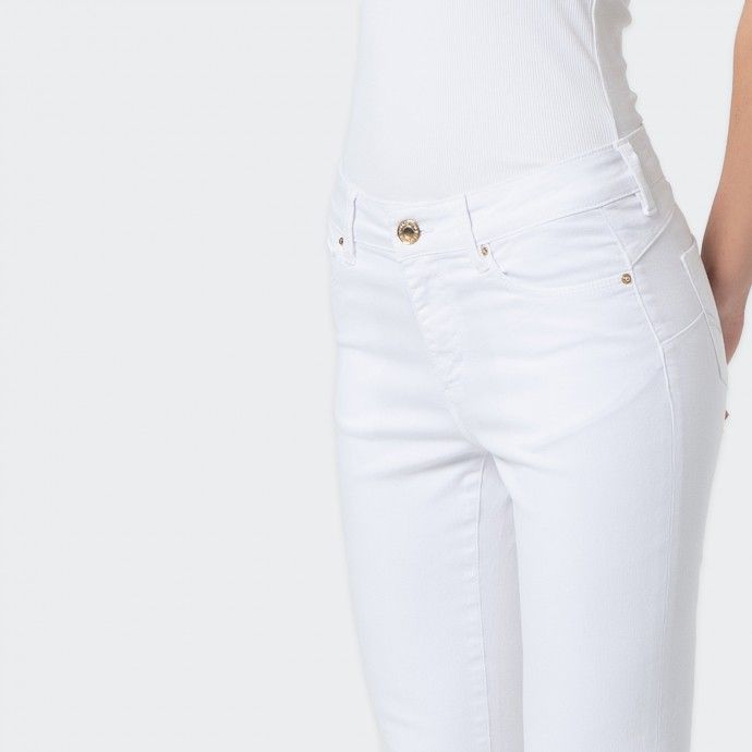 Calças skinny com efeito push up Fracomina
