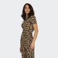 Camiseta con estampado animal print Relish Camiseta con estampado animal print Relish