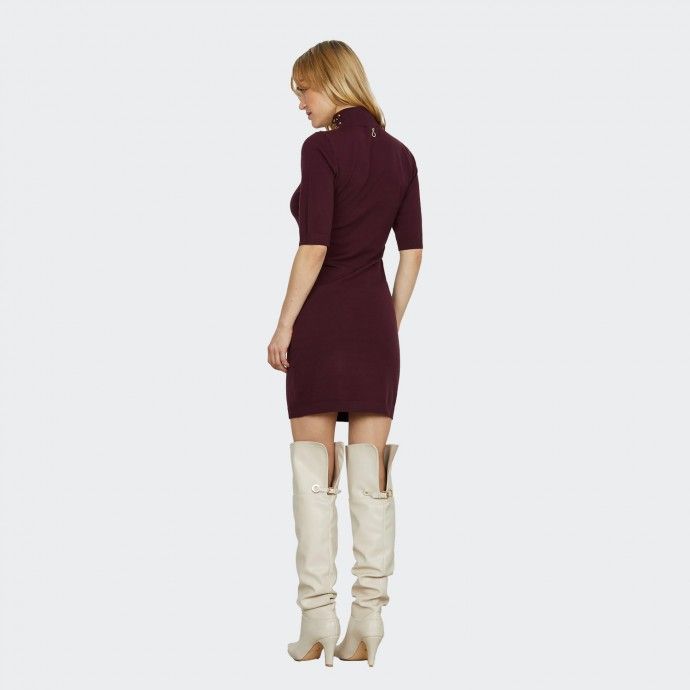 Robe courte à manches courtes avec clous Relish SIGUANG