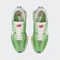 New Balance 327 sneakers