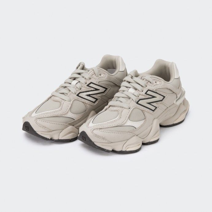 New Balance 9060 Sneakers