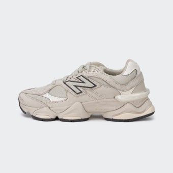 New Balance 9060 Sneakers