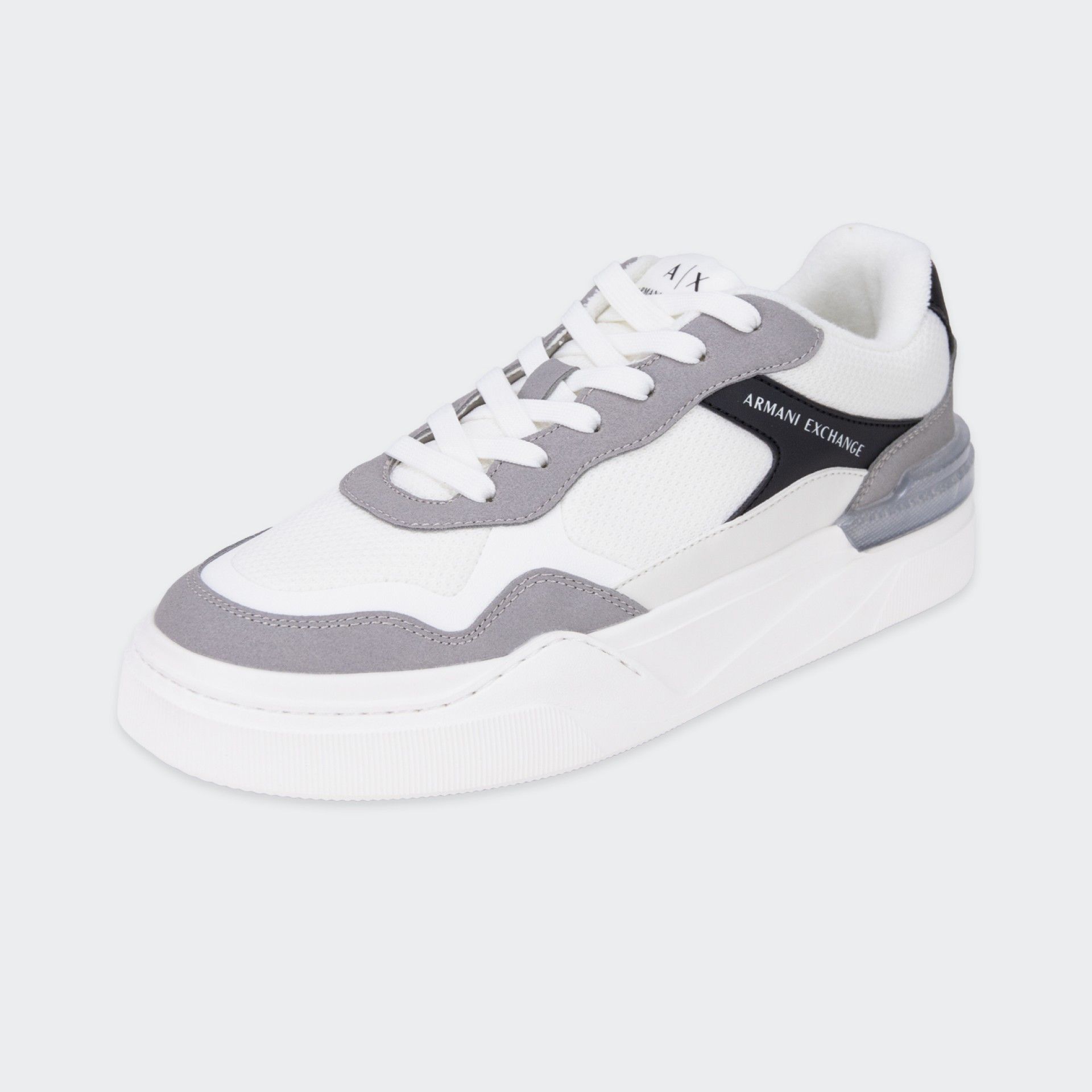 Zapatillas deportivas con suela gruesa de Armani Exchange