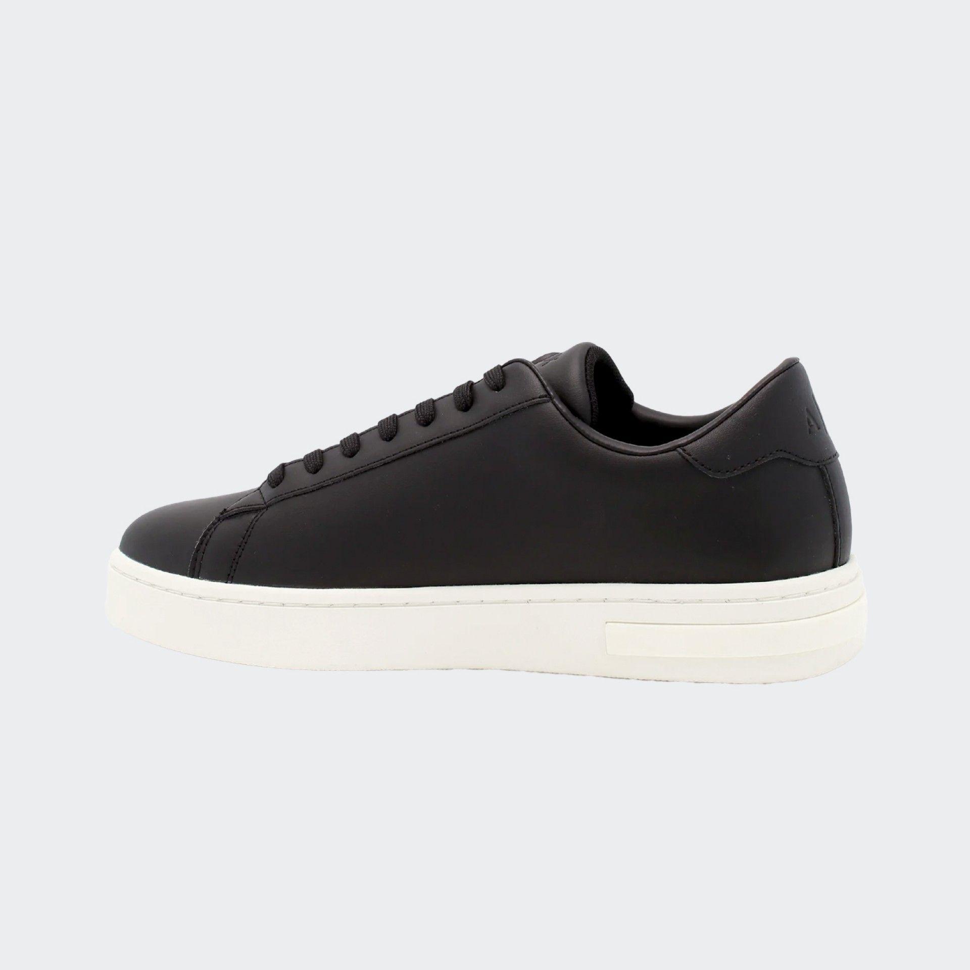 Armani Exchange trainers