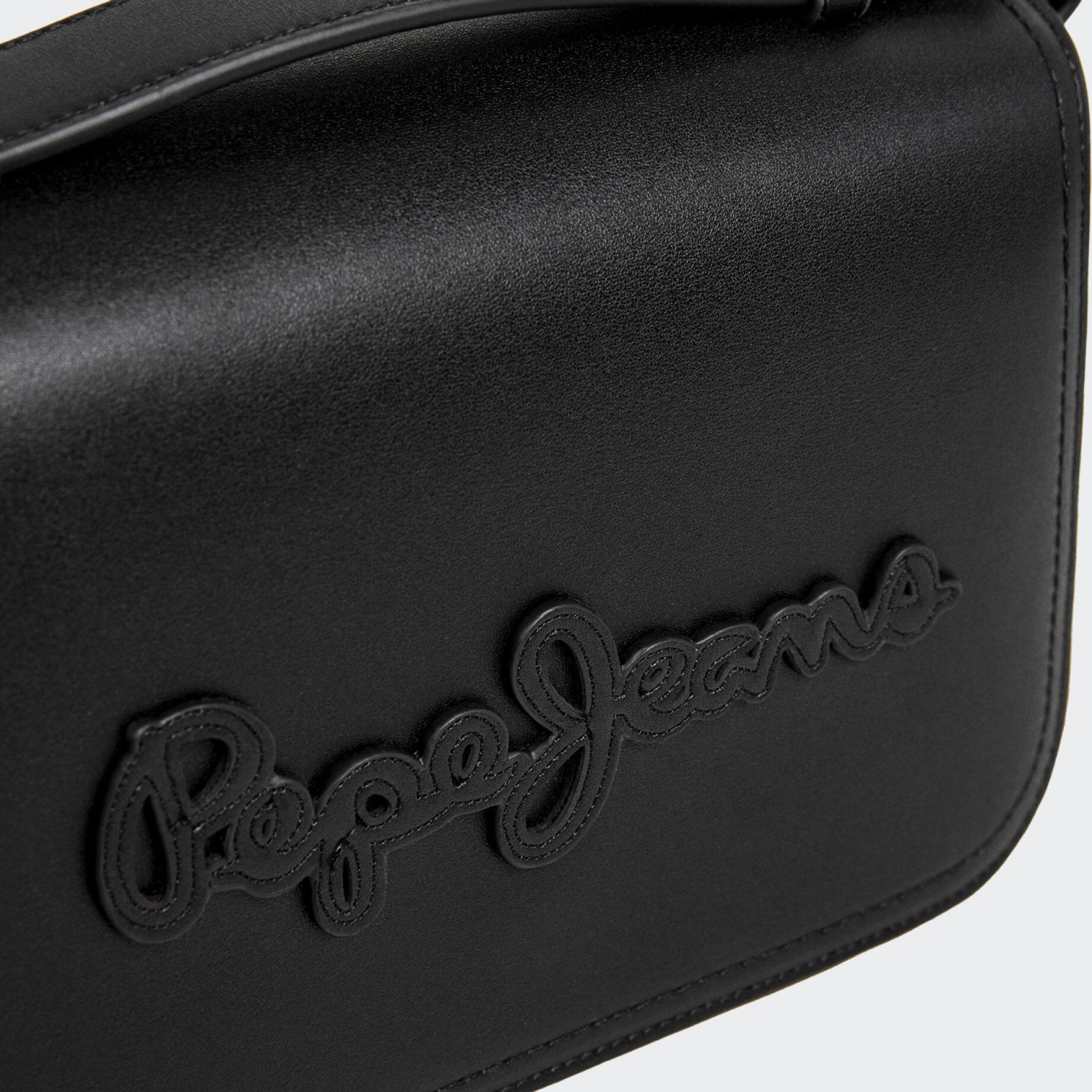 Pepe Jeans Shoulder Bag