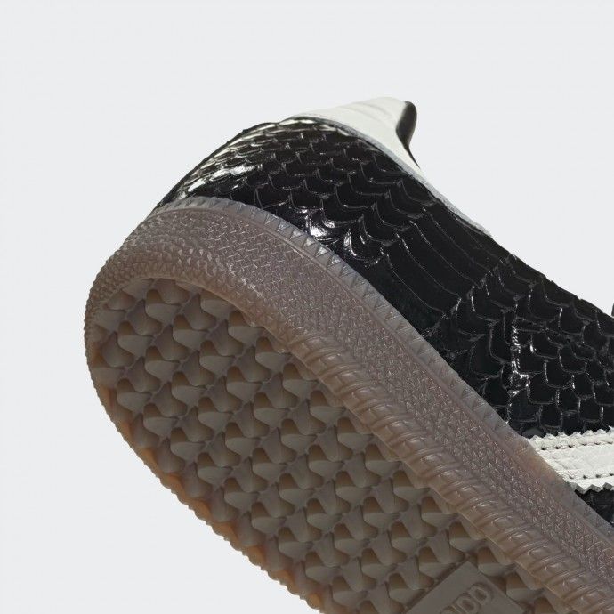 Adidas Samba Sneakers