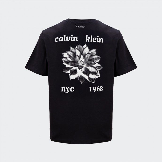 Calvin Klein T-shirt