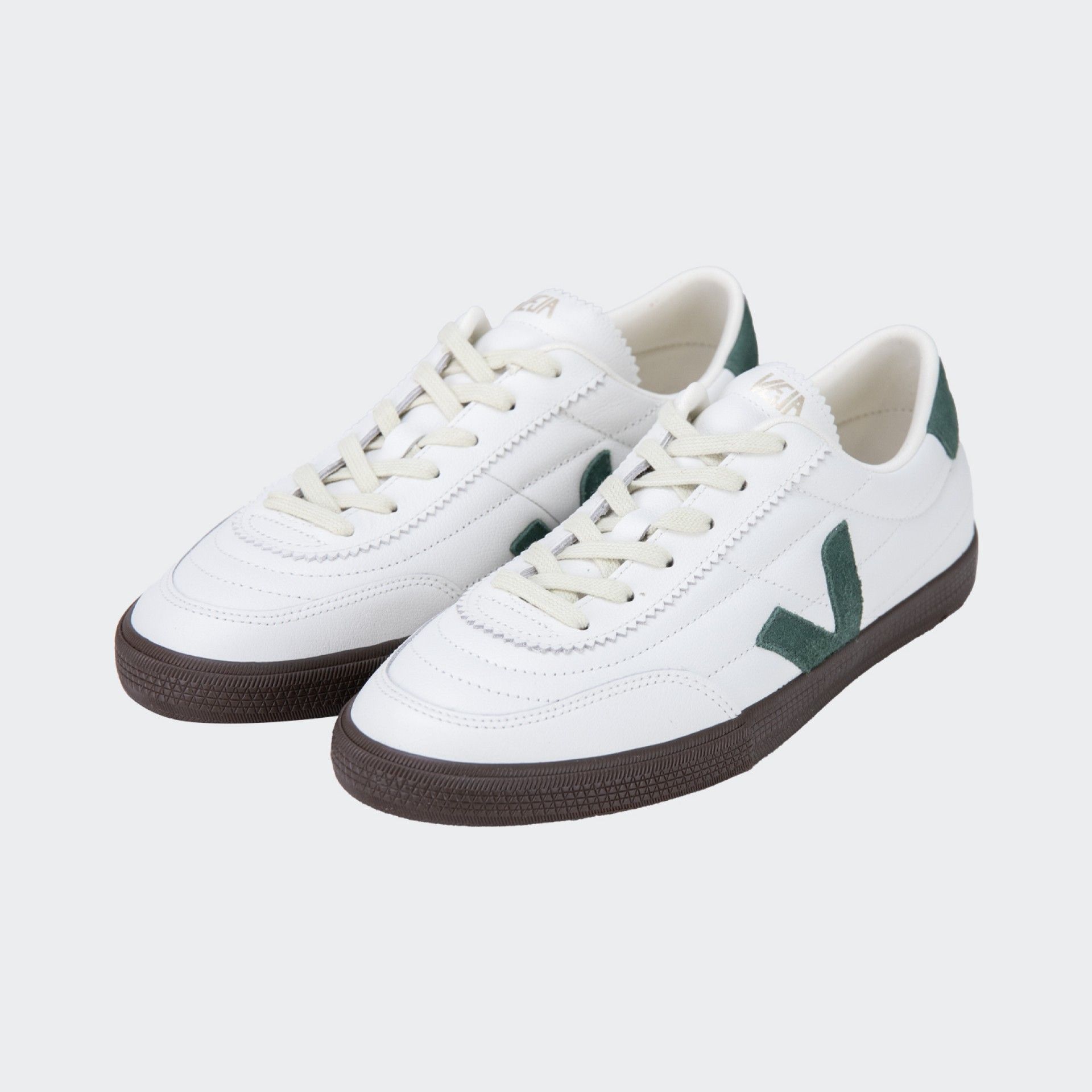 Baskets Veja Panenka O.T. Leather