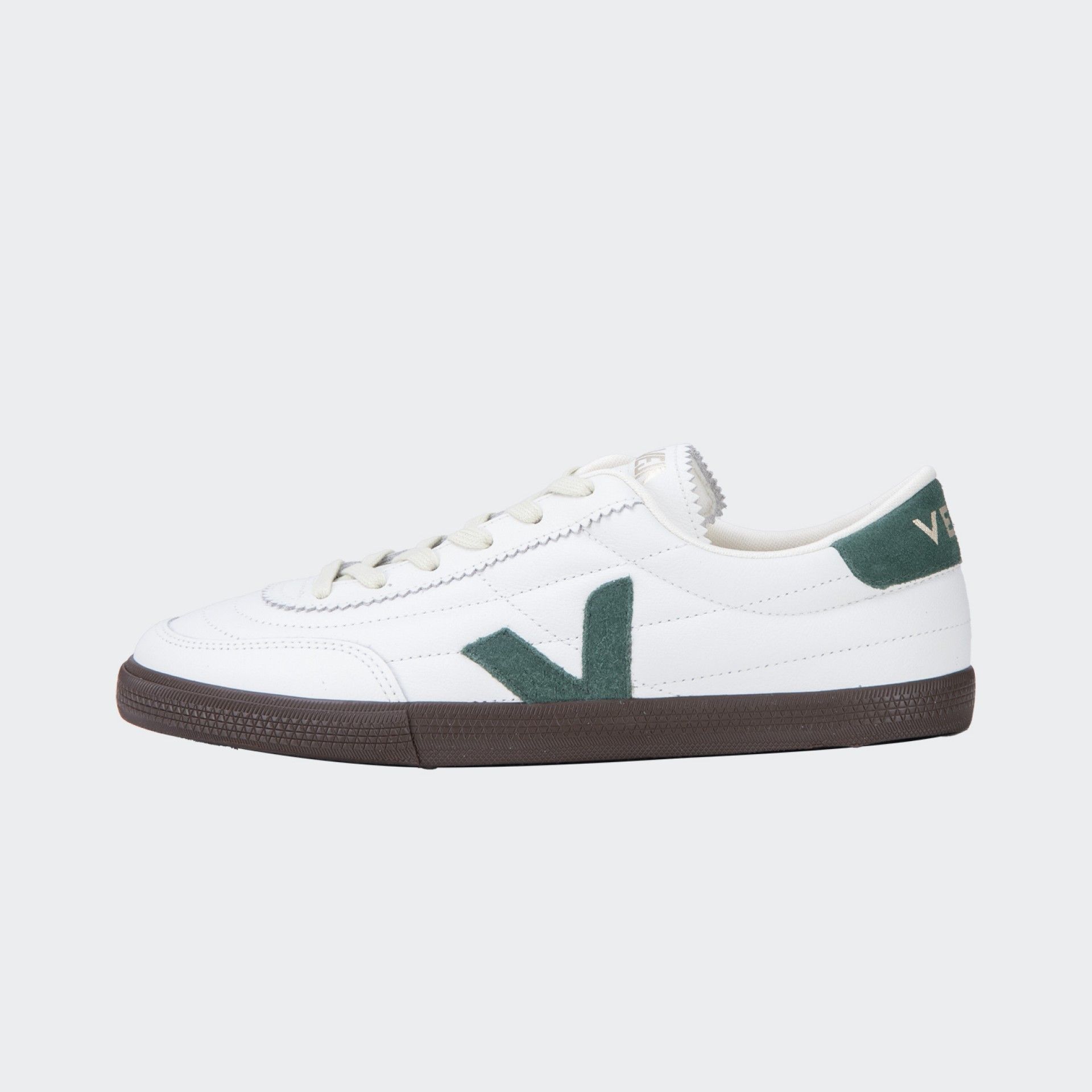 Baskets Veja Panenka O.T. Leather