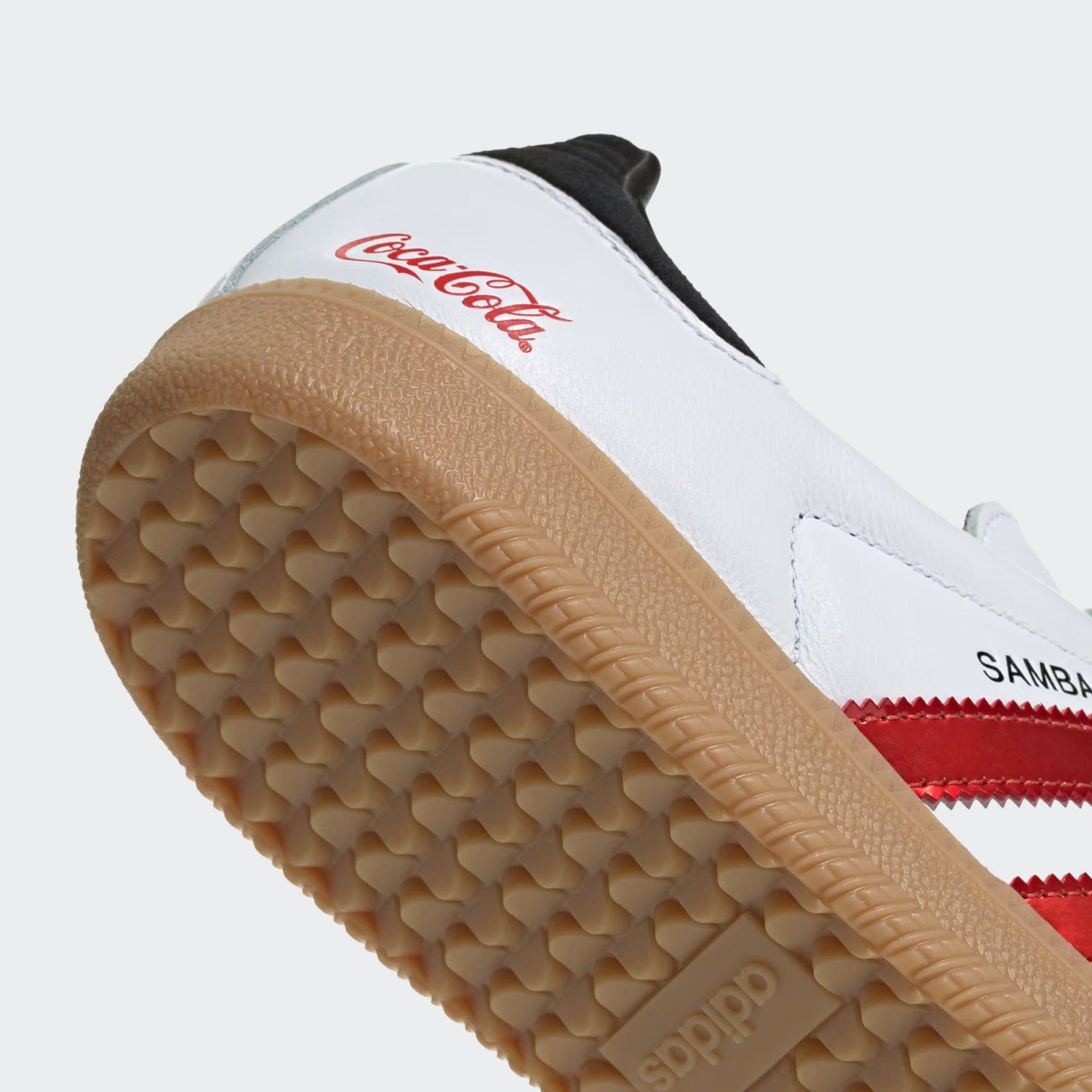 Sapatilhas Adidas Samba OG x Coca-Cola