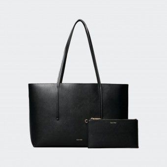 Mala de Ombro Calvin Klein