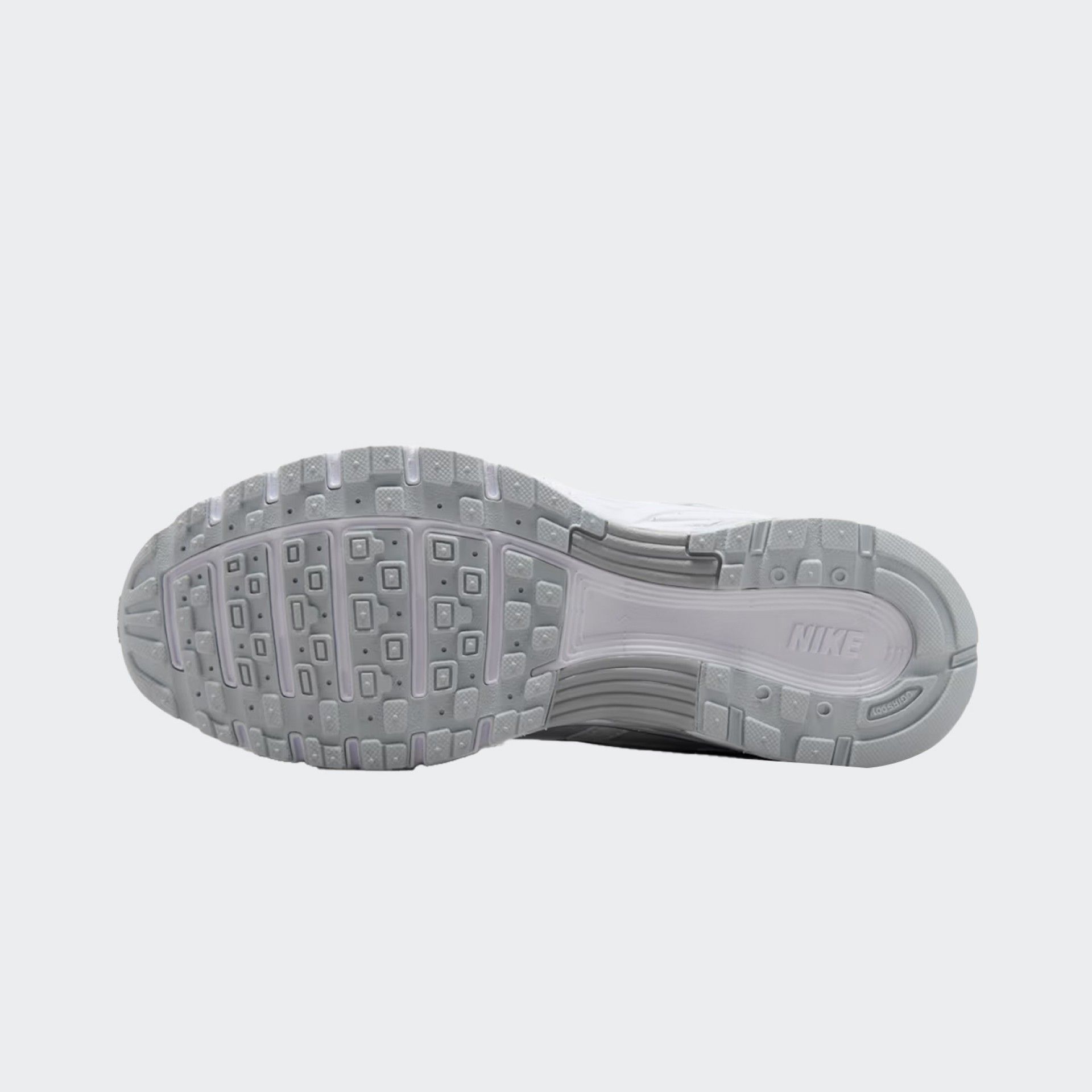Baskets Nike P-6000