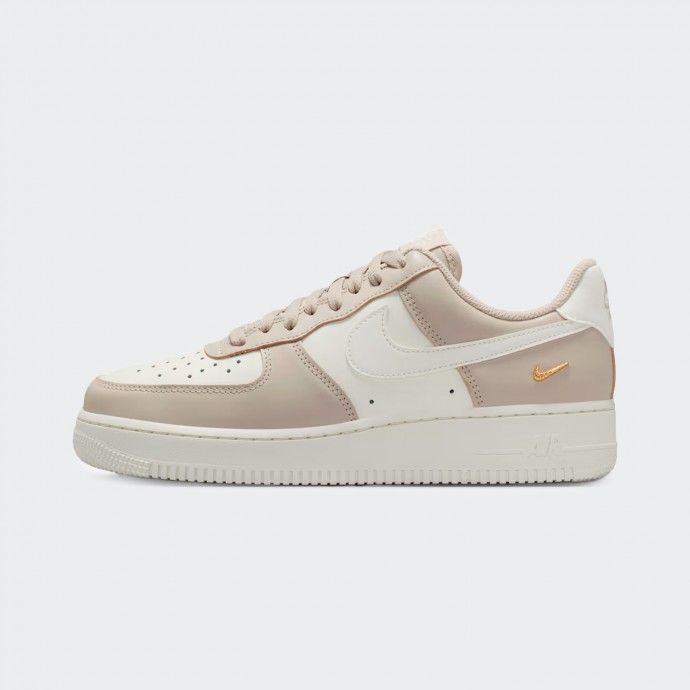Nike W Air Force 1 ’07 Low Crsnt Sneakers