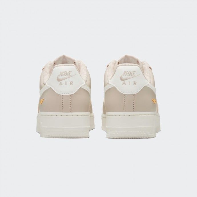 Nike W Air Force 1 ’07 Low Crsnt Sneakers