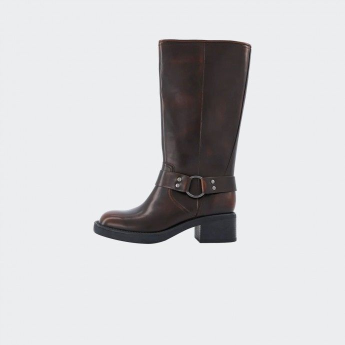 Balmohk Boots
