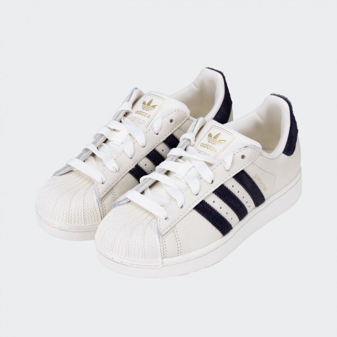 Adidas Superstar Sneakers