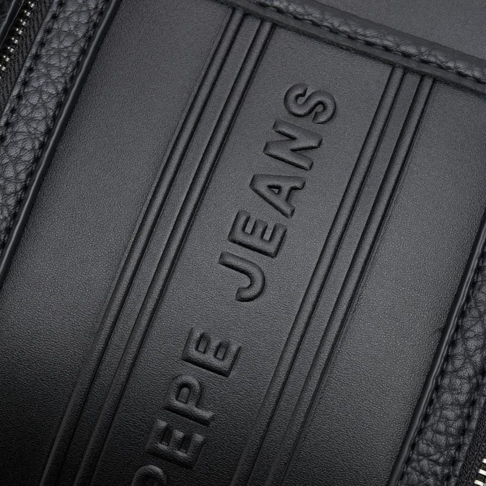 Pepe Jeans Shoulder Bag