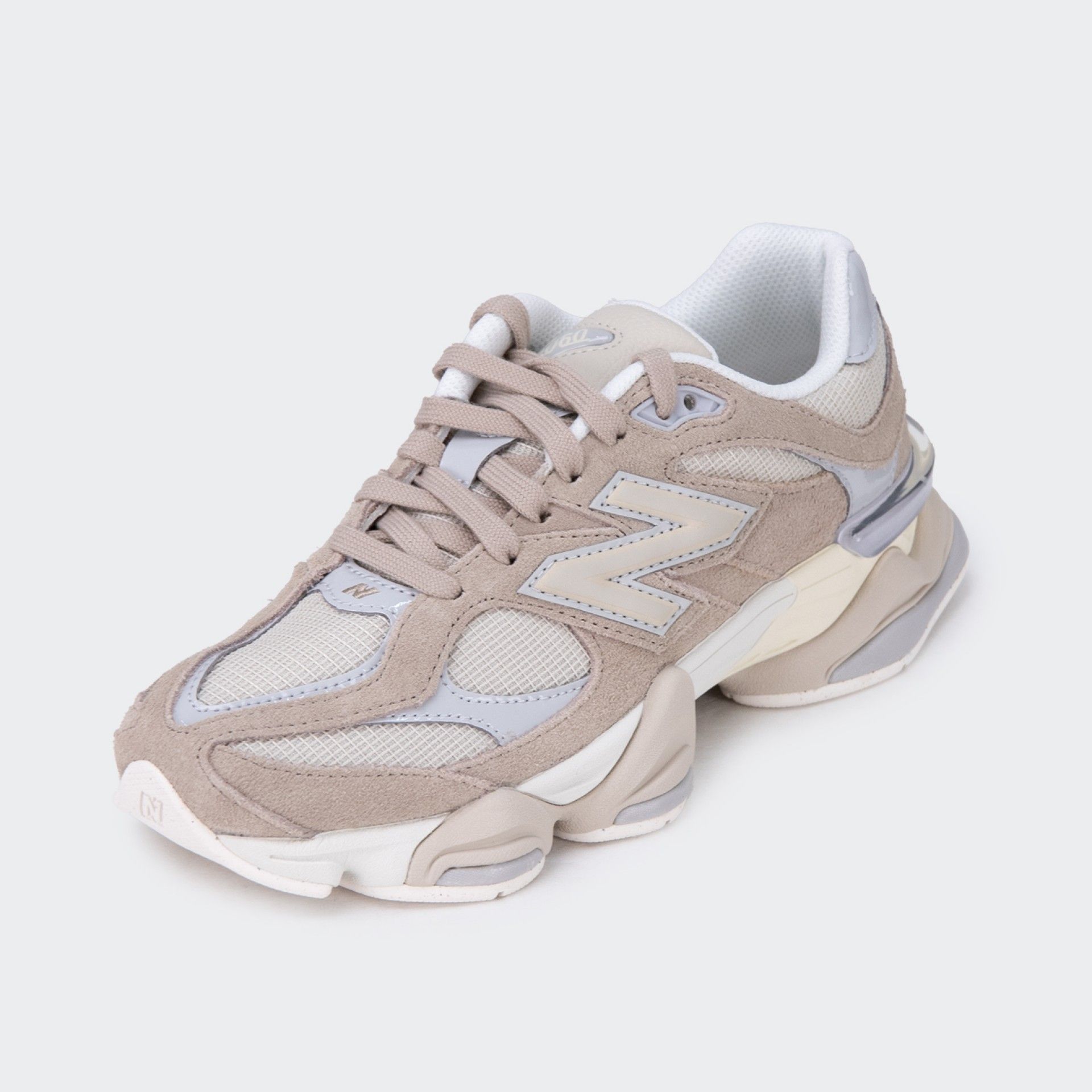 New Balance 9060 Sneakers