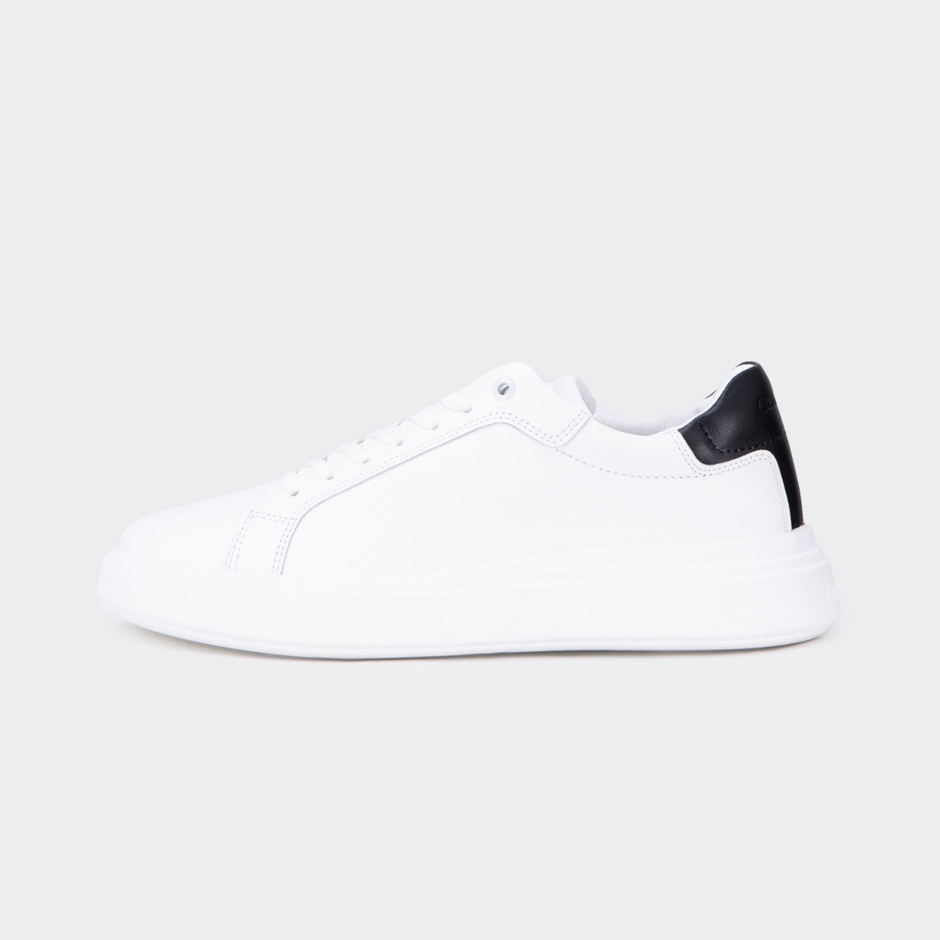 Calvin Klein Sneakers