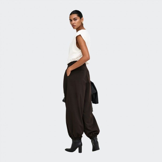 Pantalones Only
