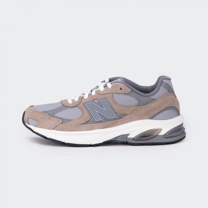 Baskets New Balance 2010